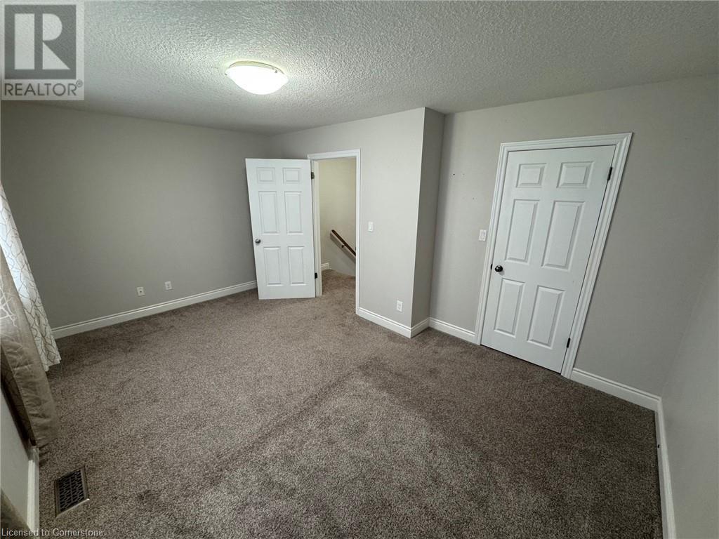 38 Howe Drive Unit# 3a Property Photo 5