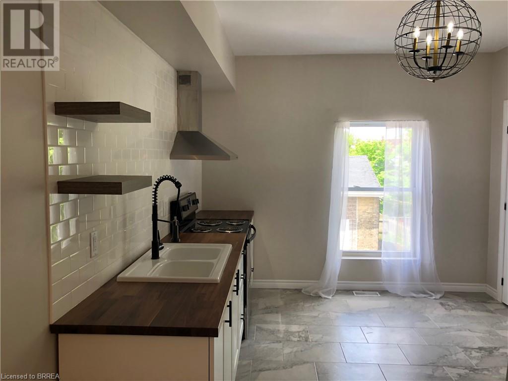 120 George Street Property Photo 6