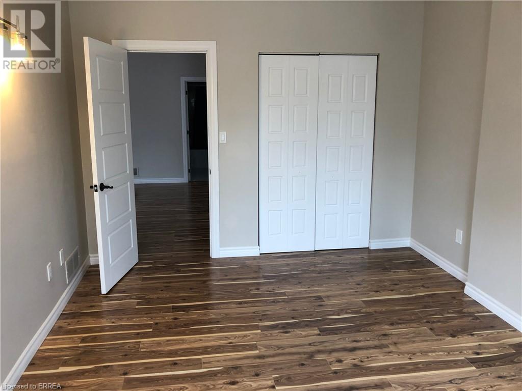 120 George Street Property Photo 8