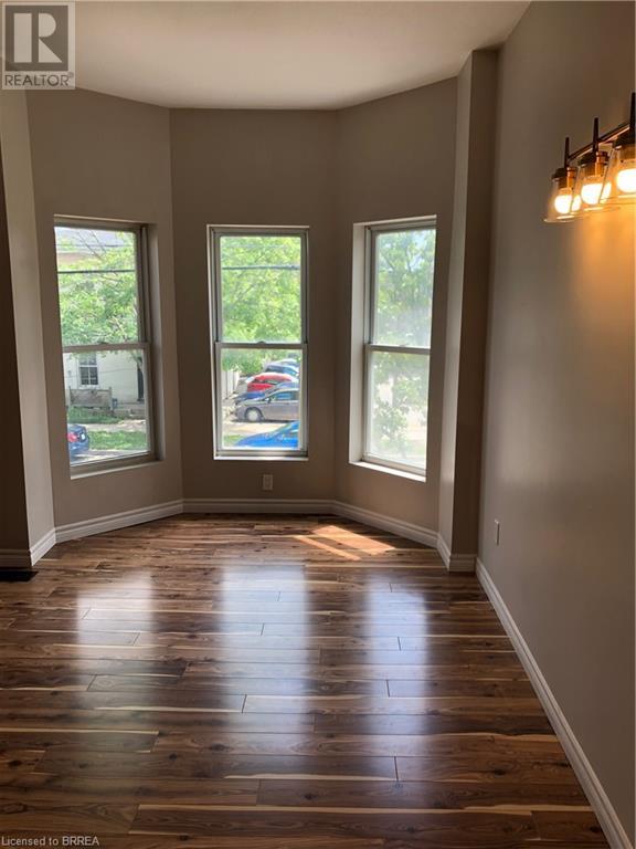 120 George Street Property Photo 11