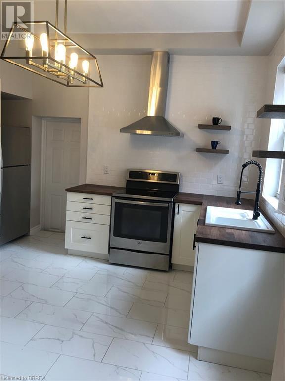 120 George Street Property Photo 13