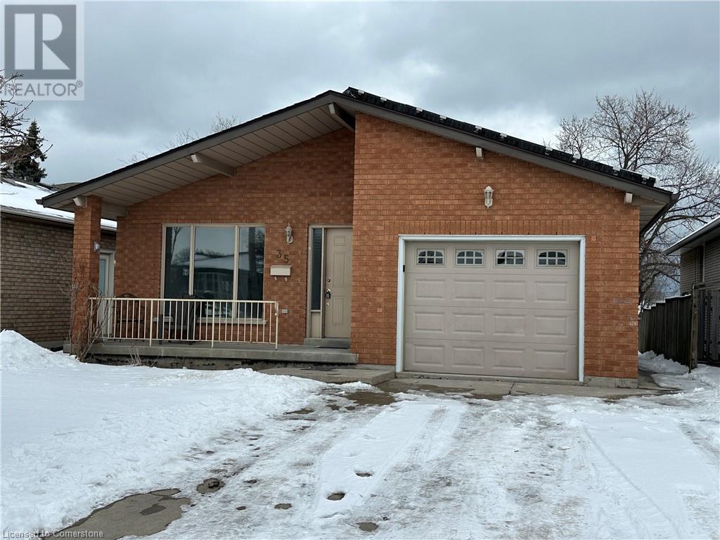 35 Janet Court Unit# Main Floor Property Photo