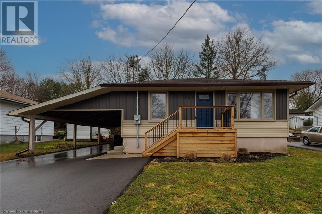 630 Waterloo Street N Property Photo