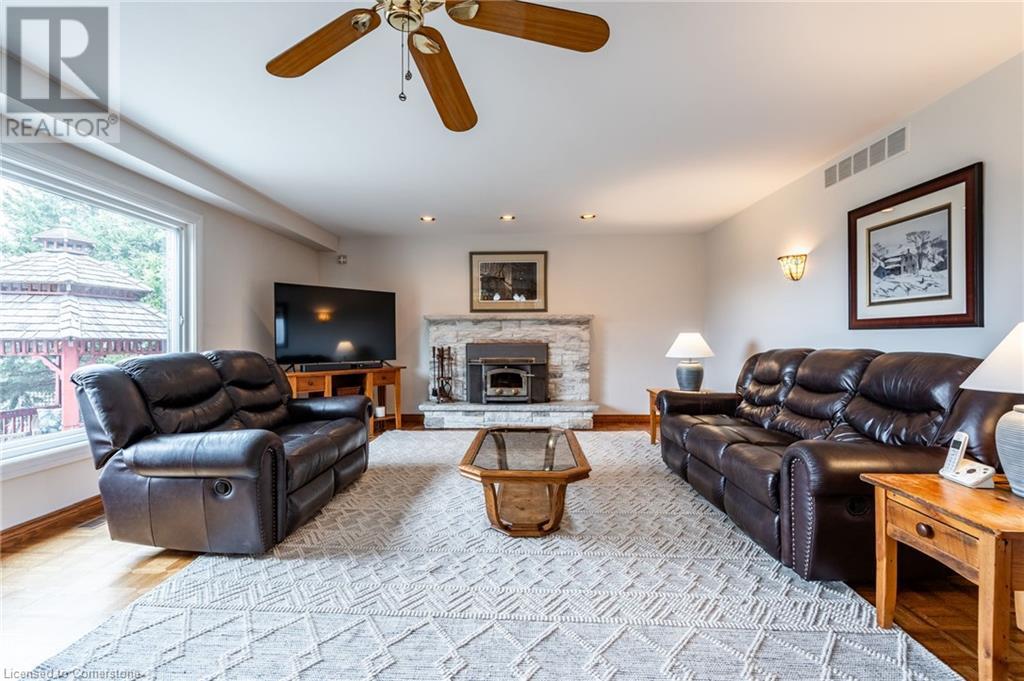 4366 Guelph Line Property Photo 15