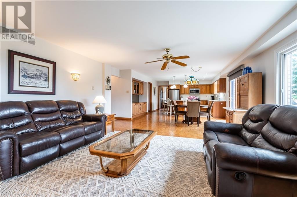 4366 Guelph Line Property Photo 16