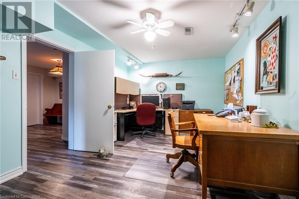 4366 Guelph Line Property Photo 32