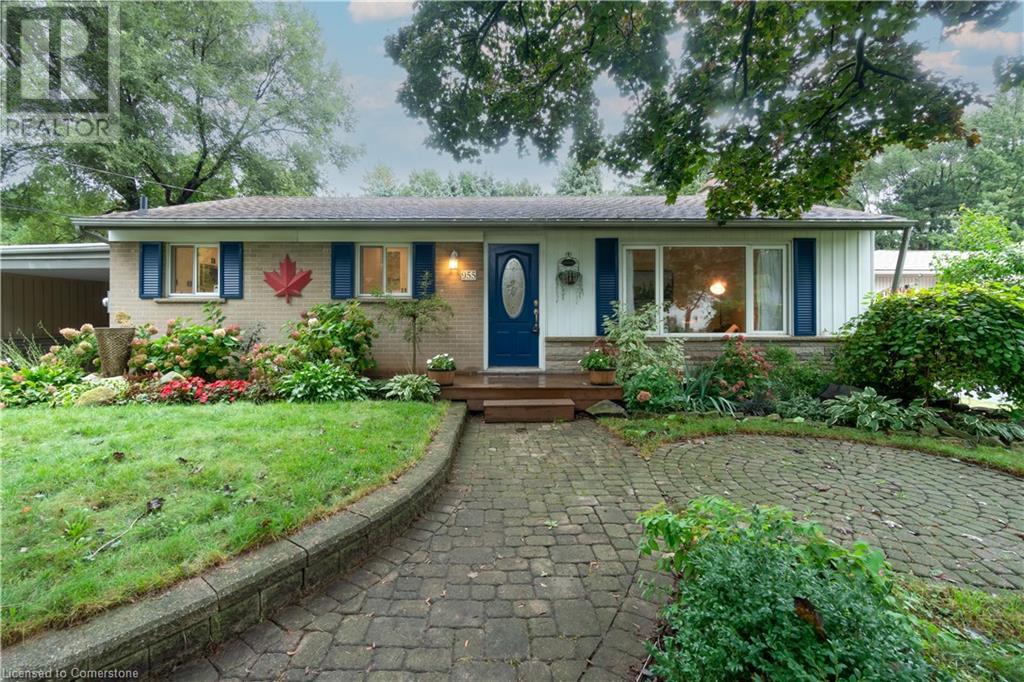 955 Cloverleaf Drive Property Photo