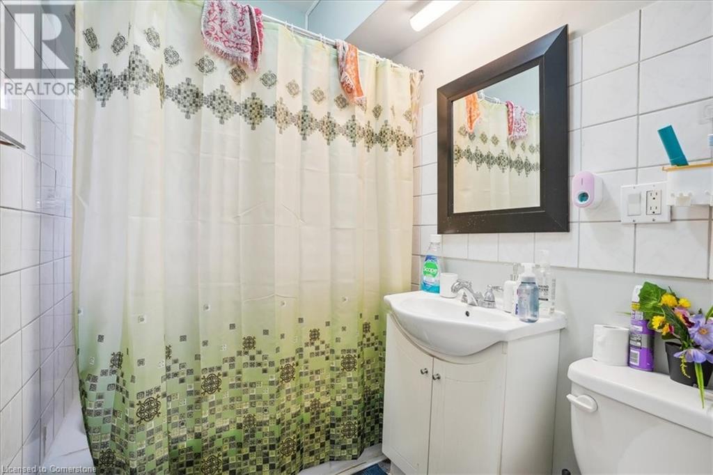 63 Pelham Road Property Photo 9