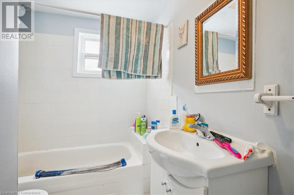 63 Pelham Road Property Photo 21