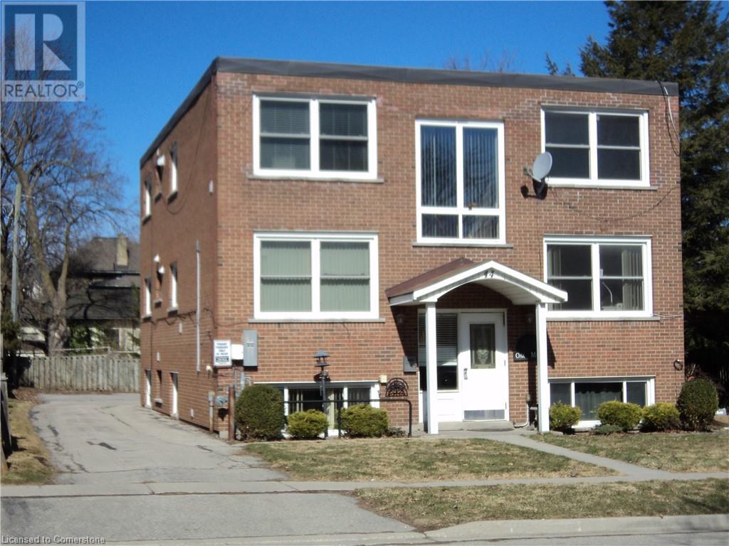44 Memorial Avenue Property Photo 2
