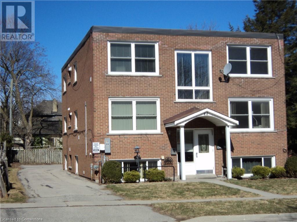 44 Memorial Avenue Property Photo 7