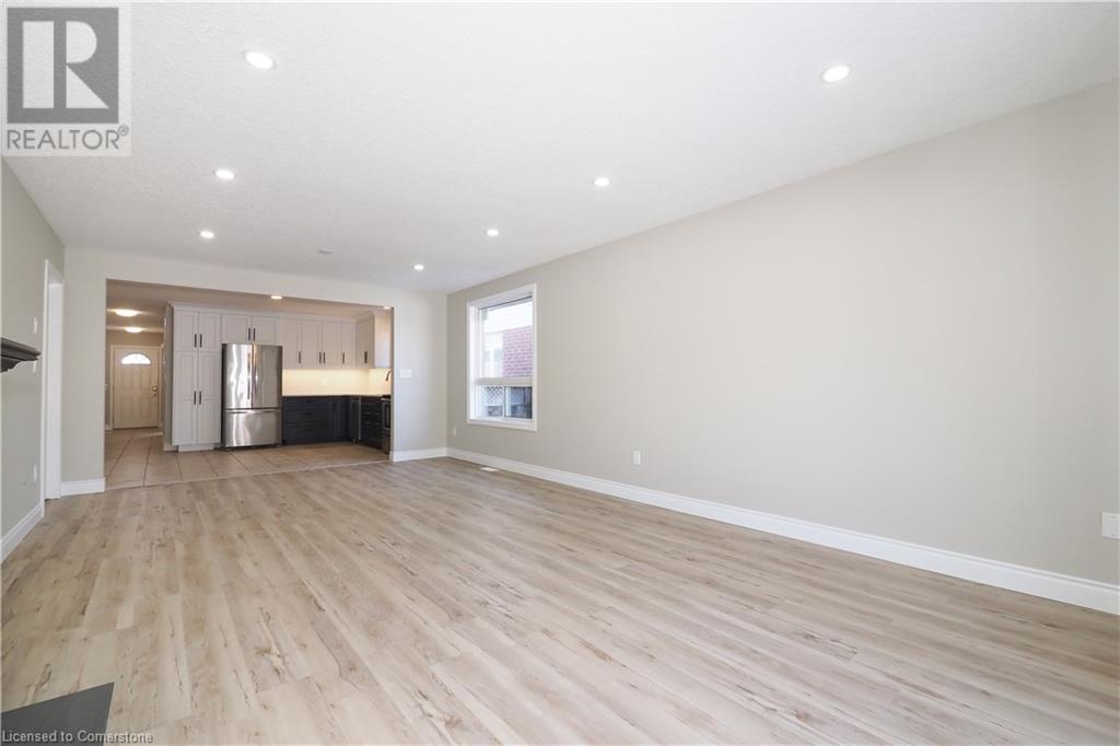 34 Robb Road Property Photo 11
