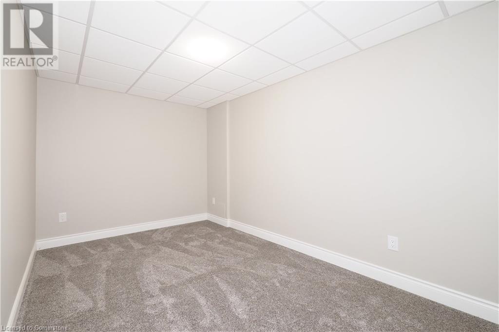 34 Robb Road Property Photo 31