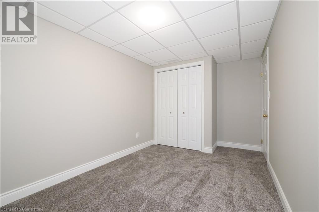 34 Robb Road Property Photo 32