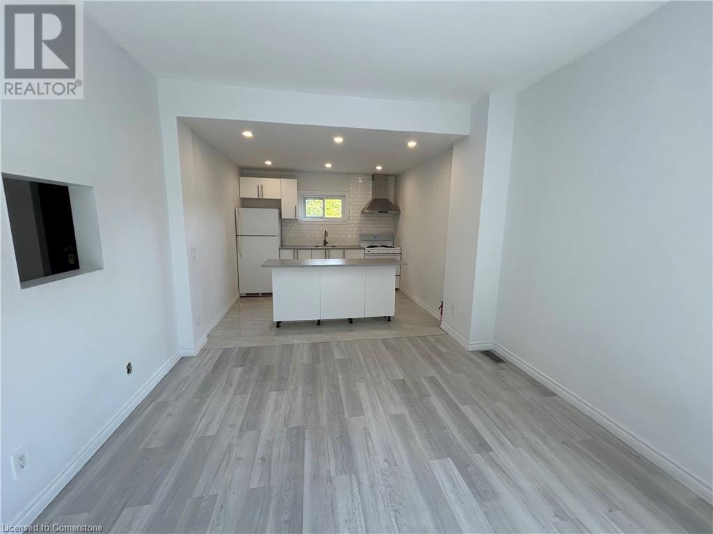 51 Wentworth Street S Unit# 2 Property Photo