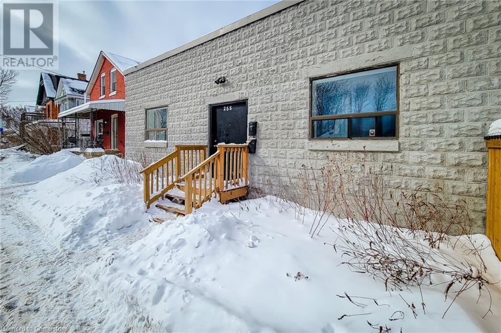 255 Emerald Street N Unit# 5 Property Photo