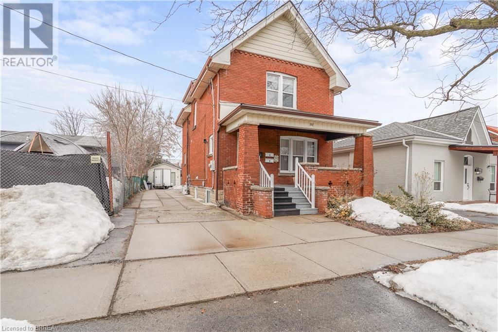 212 Sheridan Street Property Photo