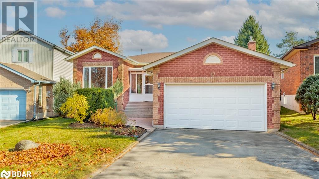 17 Mayfair Drive Property Photo