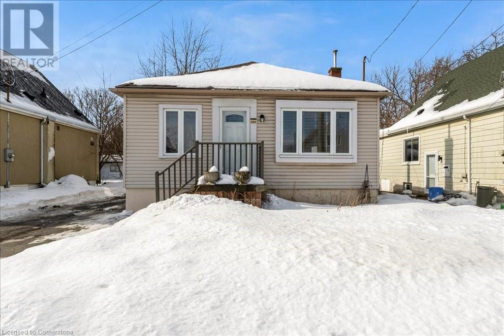 242 East 27th Street Property Photo
