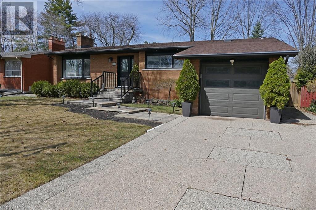 5247 Spruce Avenue Property Photo