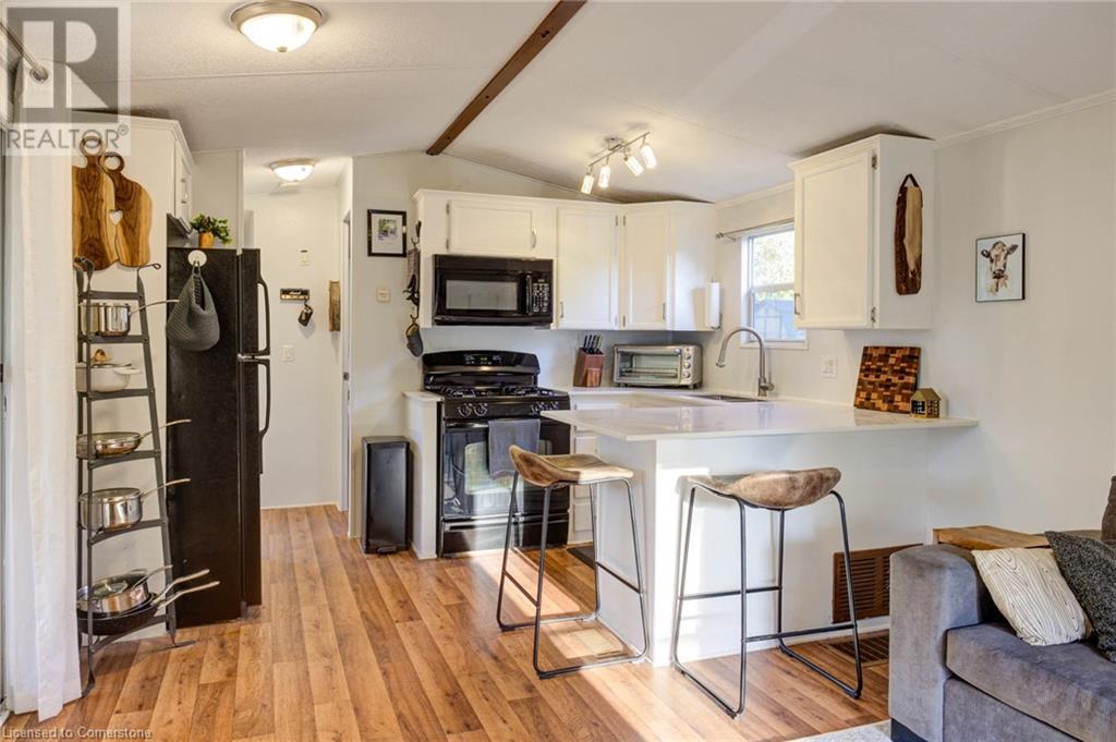 580 Beaver Creek Road Unit# 153 Property Photo 8