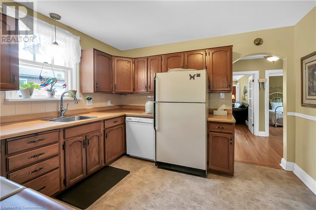 360 Guelph Line Property Photo 16