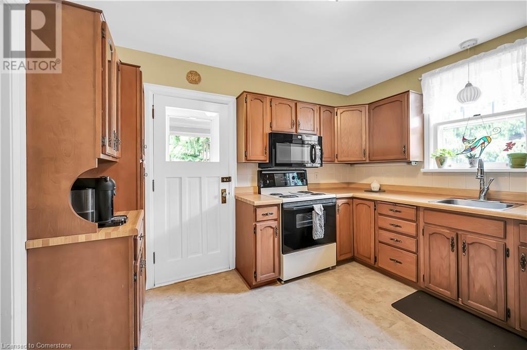360 Guelph Line Property Photo 17