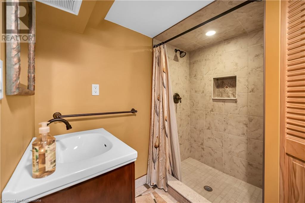 360 Guelph Line Property Photo 42