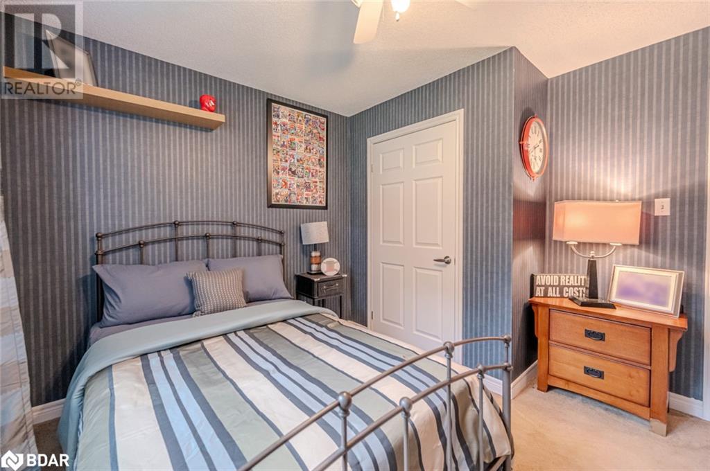 1923 10th Line Property Photo 11