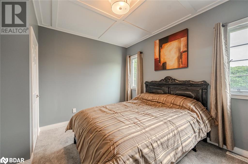 1923 10th Line Property Photo 29