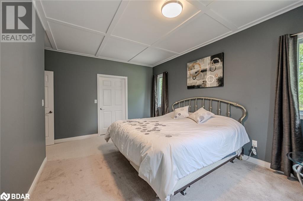 1923 10th Line Property Photo 30
