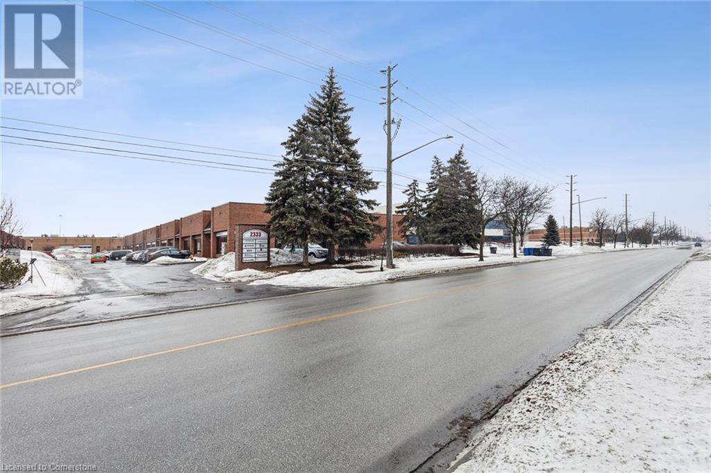 2333 Wyecroft Road Property Photo