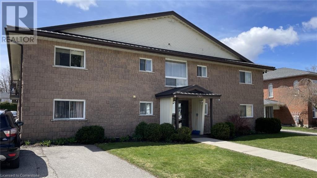 470 Elizabeth Street E Property Photo 1