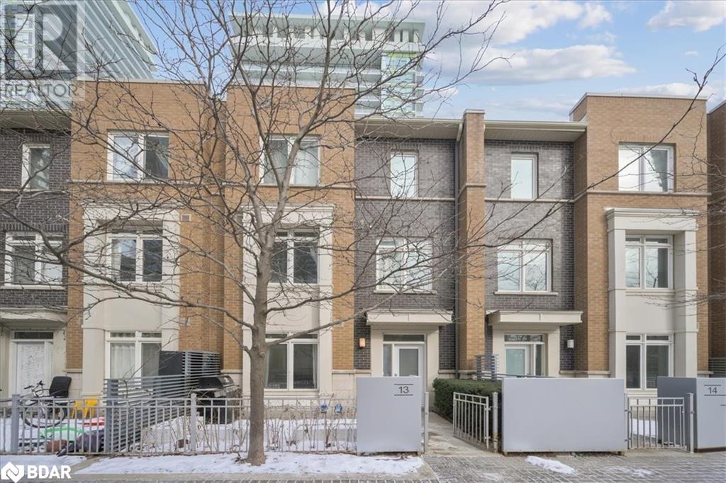 370 Square One Drive Unit# Th#13 Property Photo
