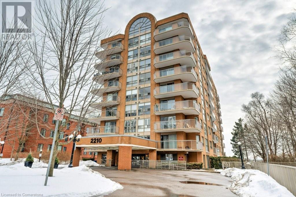 2210 Lakeshore Road Unit# 704 Property Photo