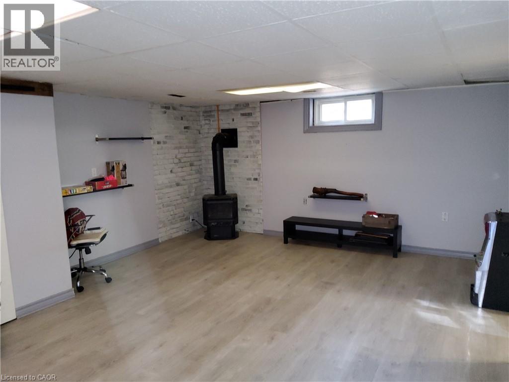 7 Usher Street Property Photo 13