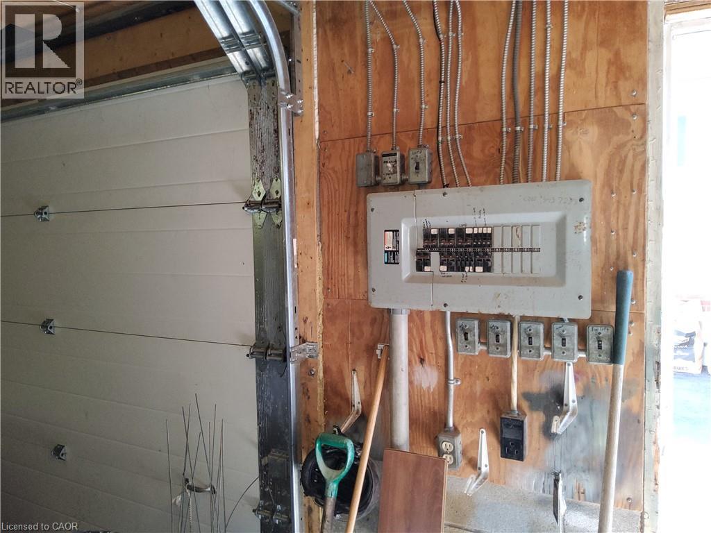 7 Usher Street Property Photo 25