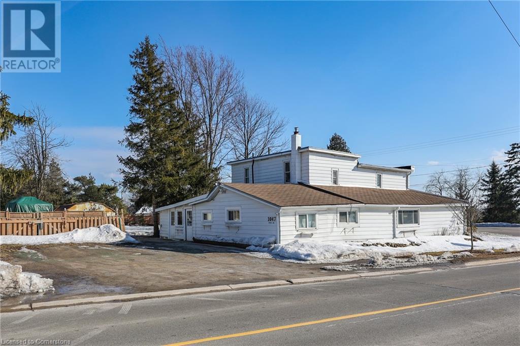 1047 Ridge Road Property Photo