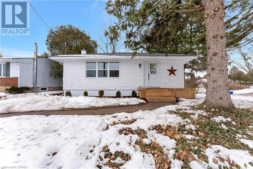 24 Rowanwood Avenue Property Photo