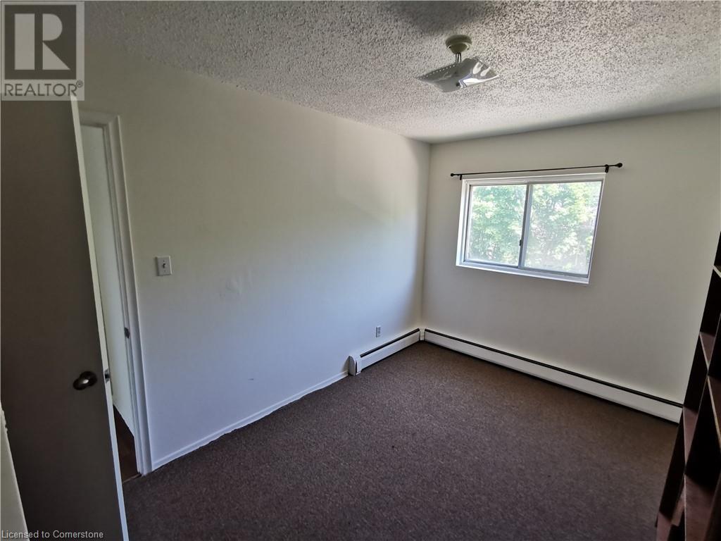81 Brybeck Crescent Property Photo 7