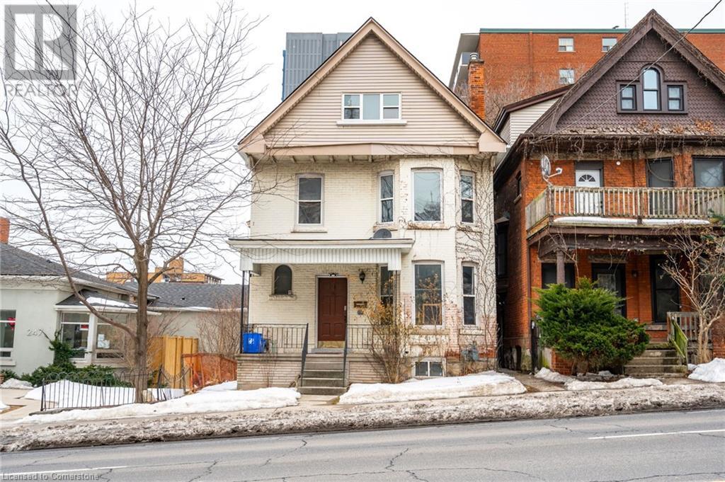 255 John Street S Unit# Upper Property Photo