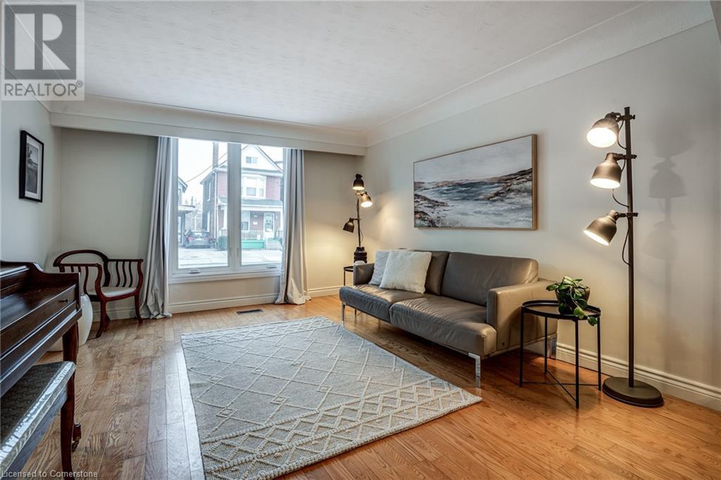21 Chatham Street Property Photo 8