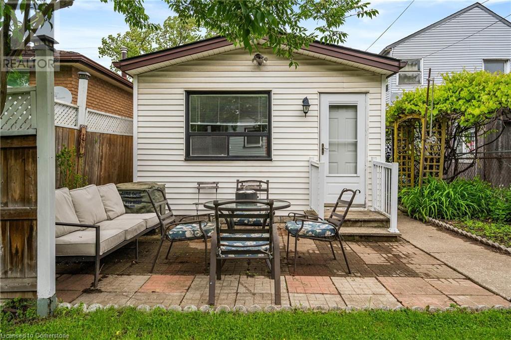 21 Chatham Street Property Photo 47