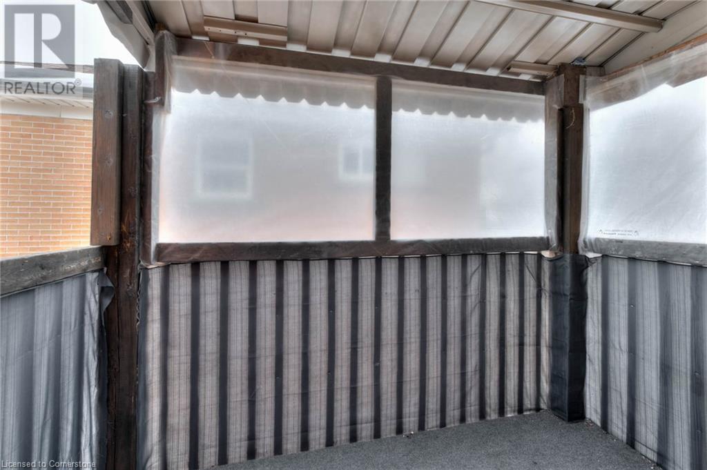 524 Krug Street Property Photo 11