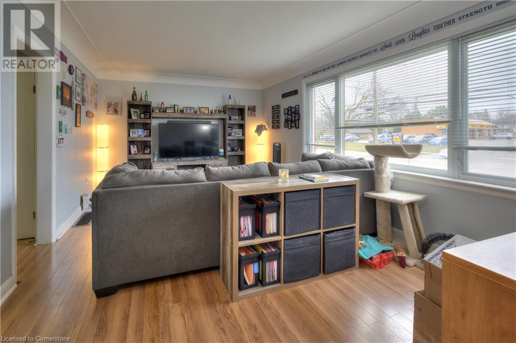 524 Krug Street Property Photo 18