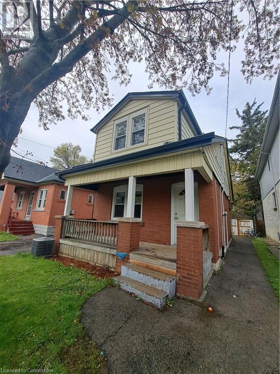 70 Royal Avenue Property Photo