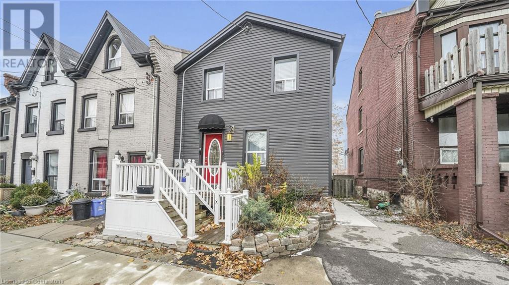 19 Railway Street Property Photo