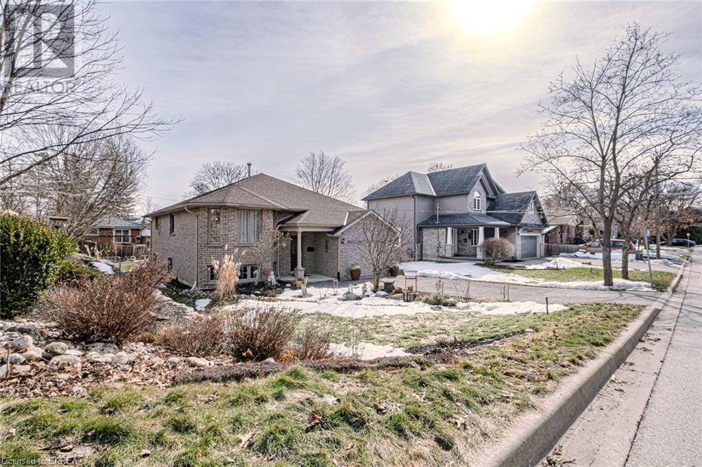 52 Amelia Street Property Photo 4