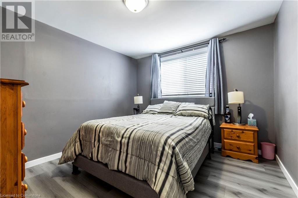 75 Sekura Crescent Property Photo 9
