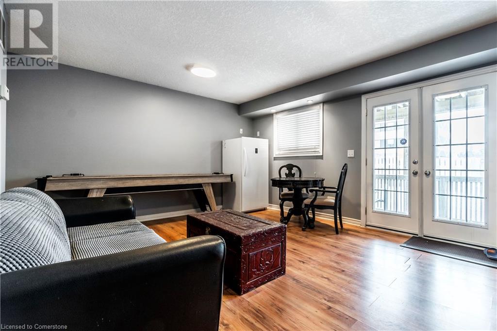 75 Sekura Crescent Property Photo 18